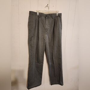 Dockers recode Gray 100% Cotton Pleated Chino Pants 36x32